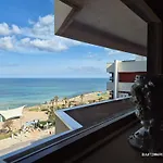 Front Beach Apartment - 3 Bedrooms